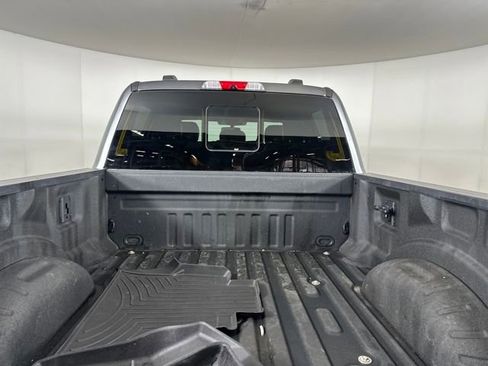 Used 2022 Ford F350 Platinum w/ FX4 Off-Road Package image 26