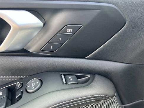 Used 2023 BMW X5 xDrive40i w/ M Sport Package image 14