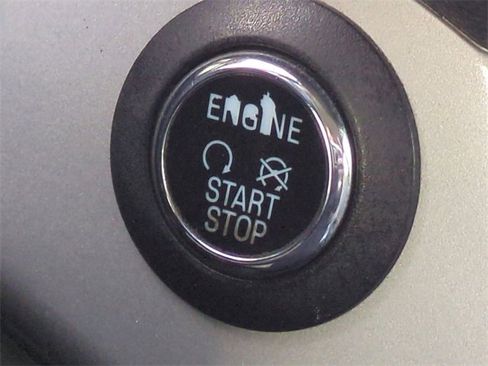 Used 2014 Ford C-MAX Energi SEL image 25