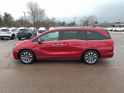 Used 2023 Honda Odyssey EX-L image 2