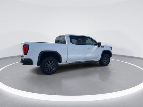 Used 2024 GMC Sierra 1500 AT4X image 9