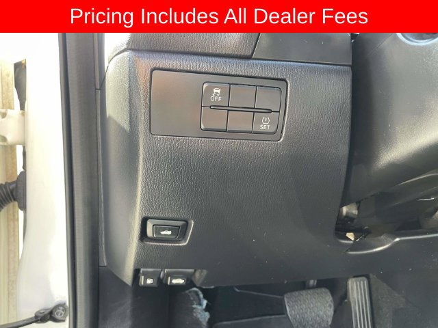 Used 2017 MAZDA MAZDA3 Touring w/ Popular Equipment Package FWD image 23