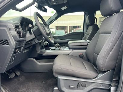 New 2026 Ford F150 XLT w/ Equipment Group 302A MID