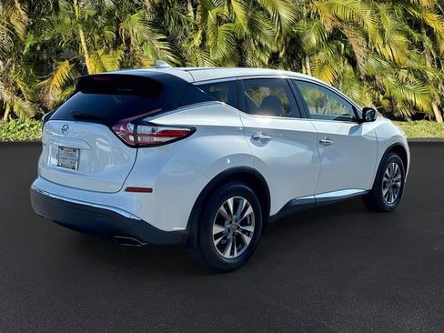 Used 2016 Nissan Murano S w/ Navigation Package FWD image 5