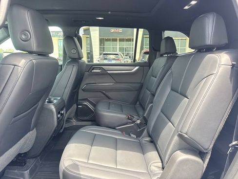 New 2026 GMC Acadia Elevation w/ Black Edition FWD image 11