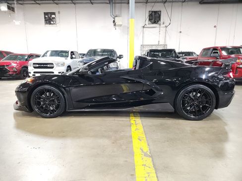 Used 2023 Chevrolet Corvette Stingray Premium Cpe w/ Z51 Performance Package RWD image 6