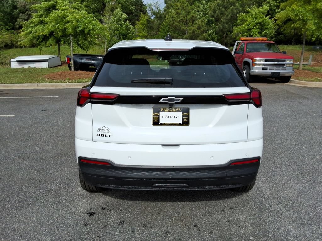New 2027 Chevrolet Bolt LT FWD image 6