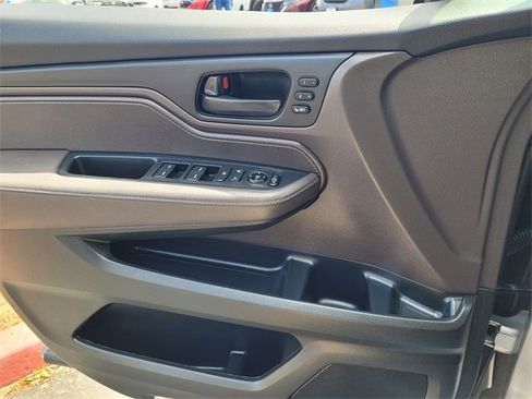 Used 2024 Honda Odyssey EX-L image 13