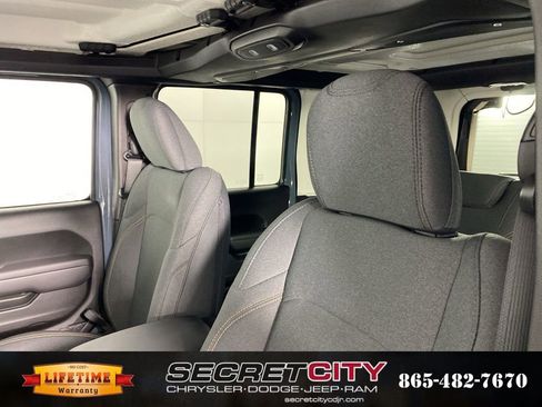 New 2026 Jeep Wrangler Unlimited Sport image 10