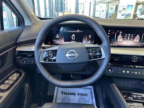 New 2025 Nissan Murano SL image 6