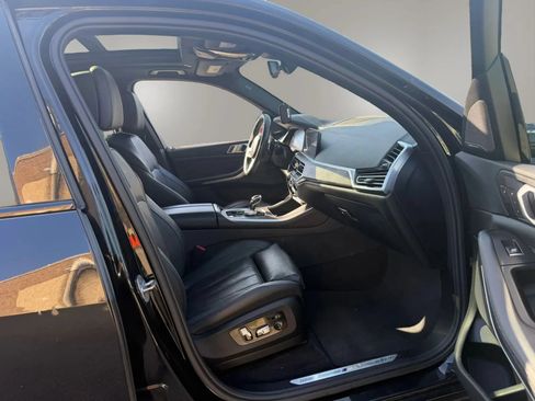 Used 2019 BMW X5 xDrive40i w/ M Sport Package AWD/4WD image 26