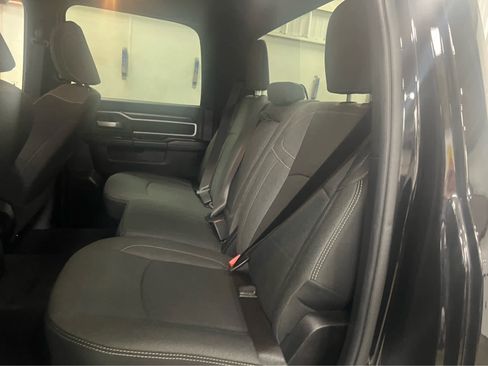 Used 2024 RAM 2500 Big Horn w/ Sport Appearance Package image 34
