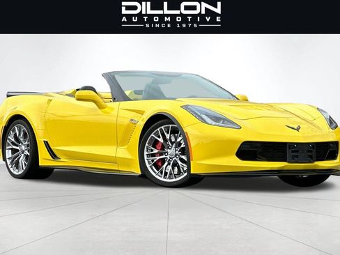 Used 2016 Chevrolet Corvette Z06 w/ 3LZ Preferred Equipment Group RWD image 2