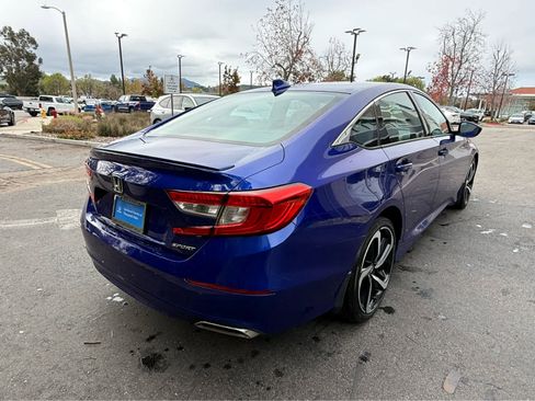 Used 2018 Honda Accord Sport image 5