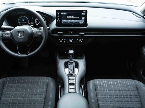 Used 2026 Honda HR-V LX image 26