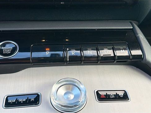 Used 2025 Lincoln Navigator L Reserve image 34