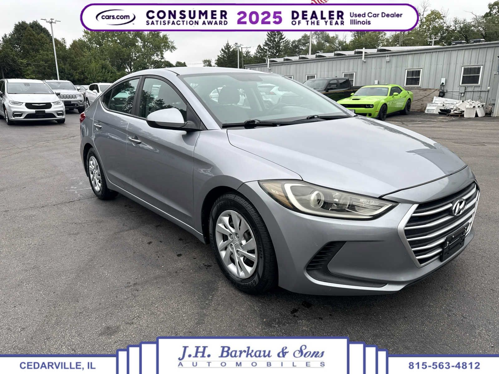 Used 2017 Hyundai Elantra SE FWD image 1