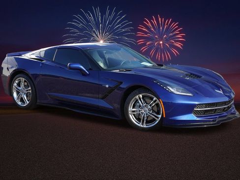 Certified 2017 Chevrolet Corvette Stingray Coupe w/ Battery Protection Package RWD image 2