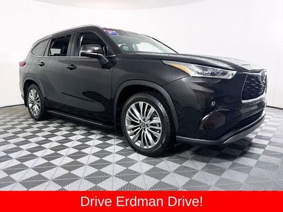 Used 2022 Toyota Highlander Platinum