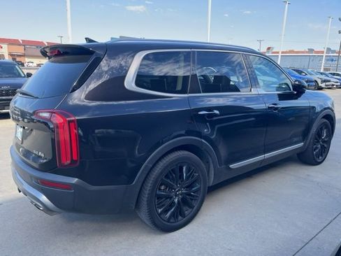 Used 2021 Kia Telluride SX w/ SX Prestige Package image 2