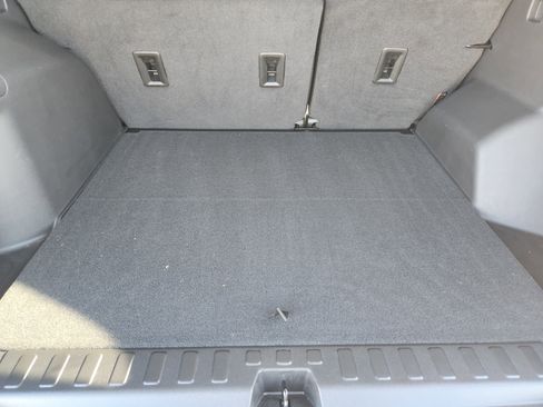 Certified 2023 Chevrolet Equinox LS w/ LS Convenience Package image 32