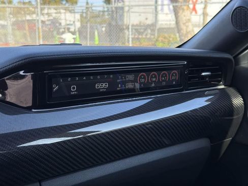 Used 2020 Ford Mustang Shelby GT500 w/ Technology Package image 27