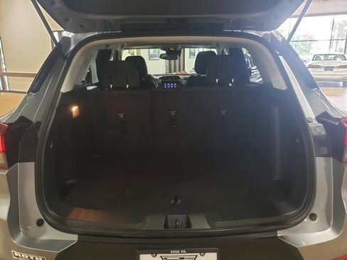 Used 2023 Chevrolet TrailBlazer LT w/ Convenience Package AWD/4WD image 5