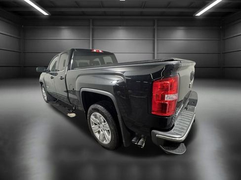 Used 2017 GMC Sierra 1500 SLE w/ SLE Value Package image 4