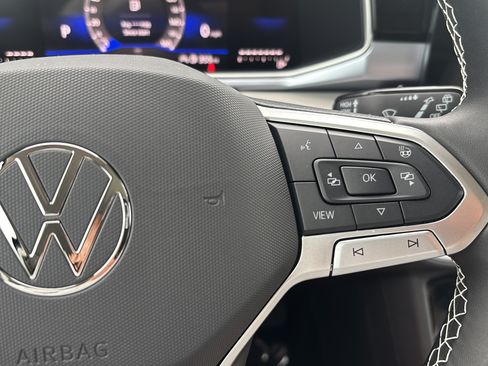 New 2026 Volkswagen Taos SE AWD/4WD image 23