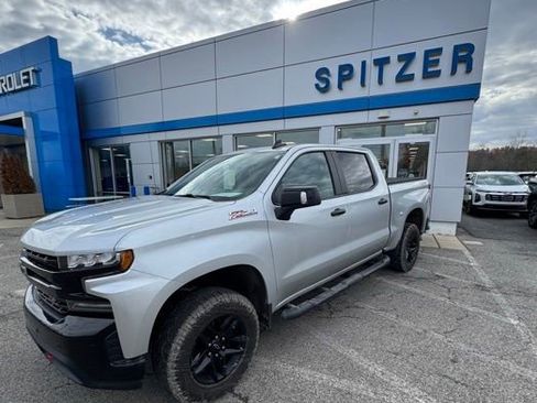 Used 2021 Chevrolet Silverado 1500 LT Trail Boss w/ Convenience Package II image 1