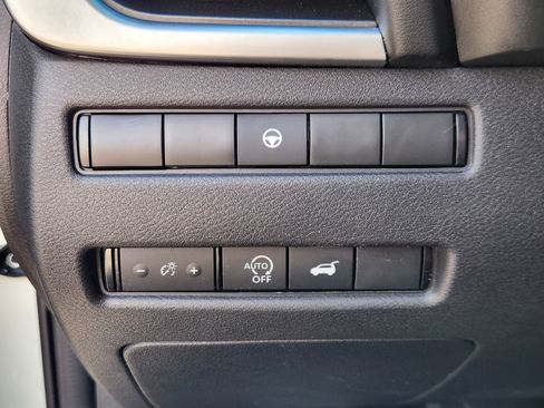 Certified 2023 Nissan Rogue SV w/ SV Premium B Package AWD/4WD image 25
