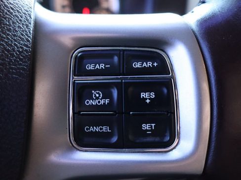 Used 2015 RAM 1500 Laramie w/ Convenience Group AWD/4WD image 30