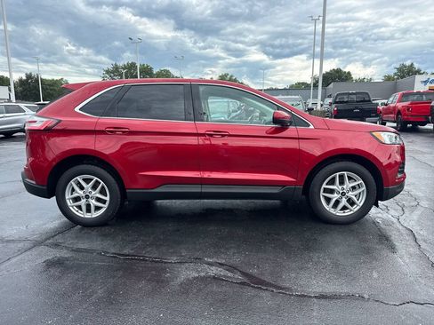 Used 2024 Ford Edge SEL w/ Convenience Package AWD/4WD image 6