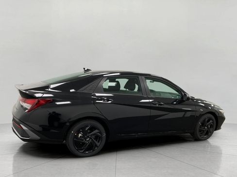 New 2026 Hyundai Elantra Sport FWD image 2