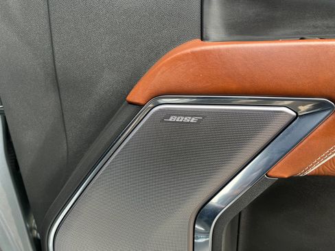 Used 2024 GMC Sierra 3500 Denali Ultimate image 27