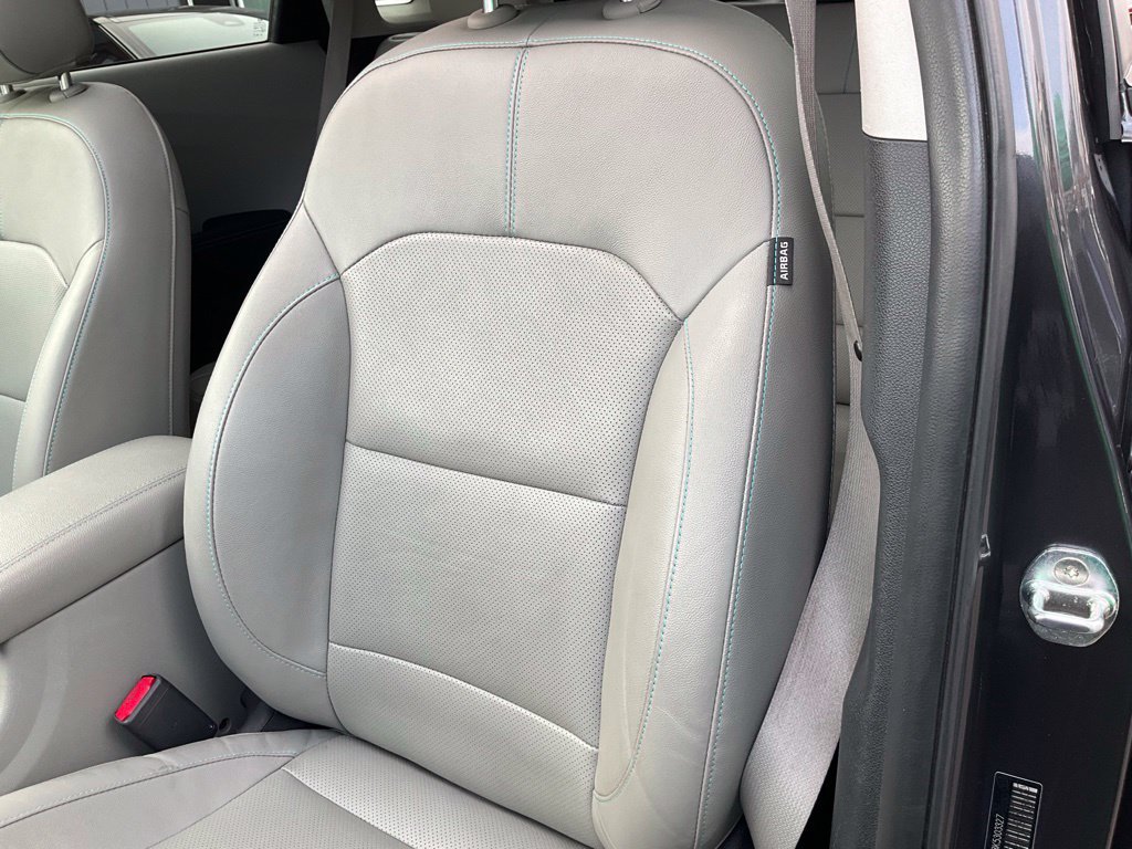 Used 2019 Kia Niro EX Premium w/ Sunroof Package FWD image 16