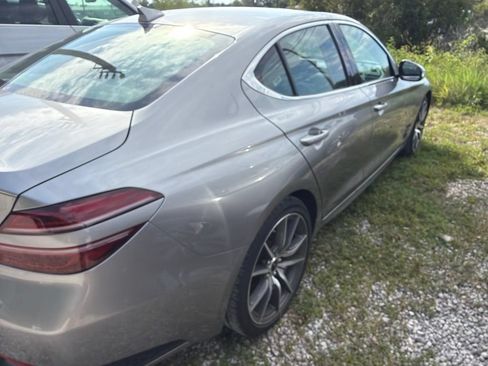 Used 2025 Genesis G70 2.5T RWD image 8