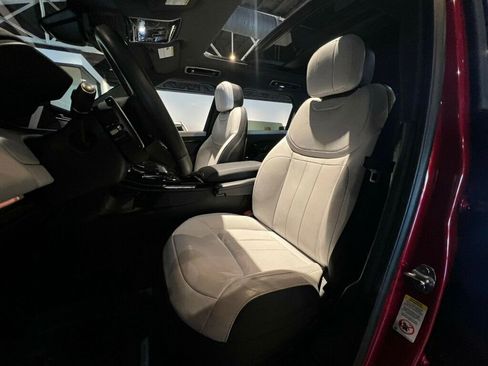 Used 2023 Land Rover Range Rover Sport SE Dynamic image 17