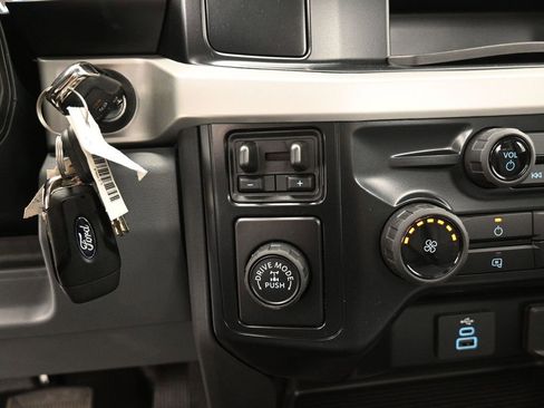 New 2025 Ford F350 XL w/ XL Chrome Package RWD image 15