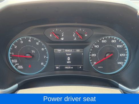 Used 2018 Chevrolet Equinox LT FWD image 19