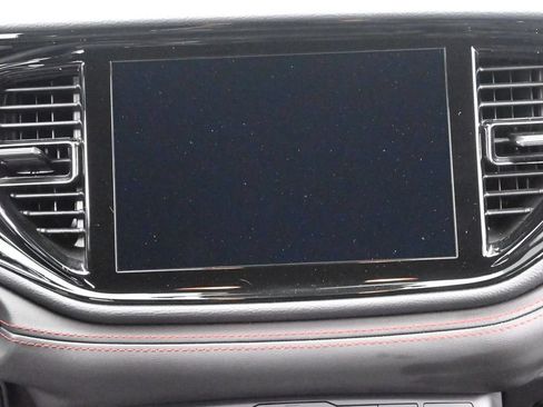 Used 2025 Dodge Durango GT AWD/4WD image 32
