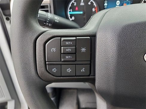 New 2025 Ford F450 XL w/ XL Chrome Package image 19