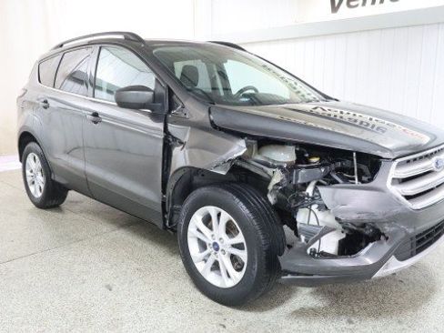 Used 2018 Ford Escape SE AWD/4WD image 5