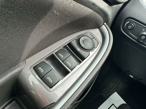 Used 2023 Chevrolet Malibu LT image 23