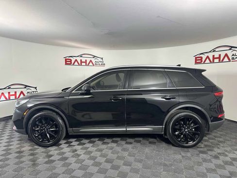 Used 2021 Lincoln Corsair FWD w/ Premium Package image 4