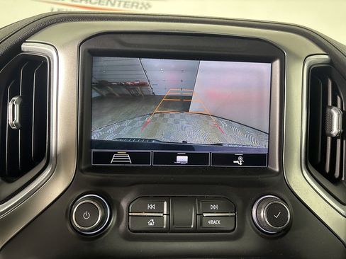 Used 2020 Chevrolet Silverado 1500 RST AWD/4WD image 19