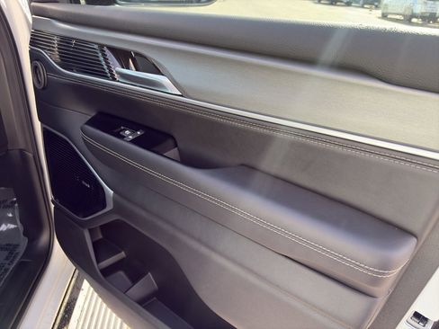 New 2026 Jeep Grand Wagoneer L Limited image 35