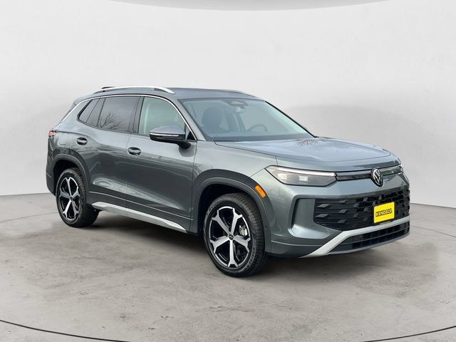 Certified 2026 Volkswagen Tiguan SE AWD/4WD image 7