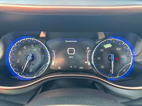 New 2027 Chrysler Pacifica Pinnacle AWD/4WD image 13