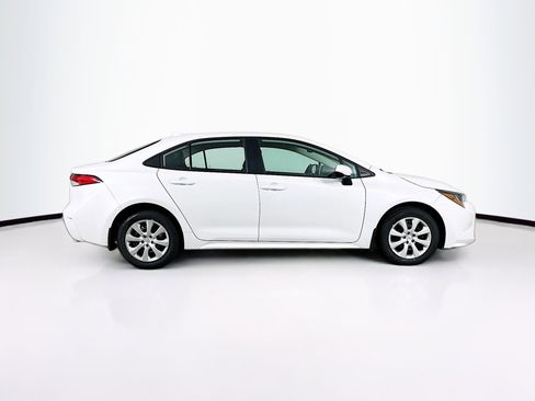Used 2026 Toyota Corolla LE FWD image 10